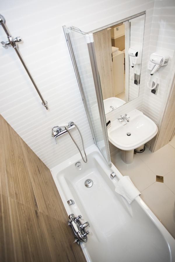 White Home Apartment Bialystok Ngoại thất bức ảnh