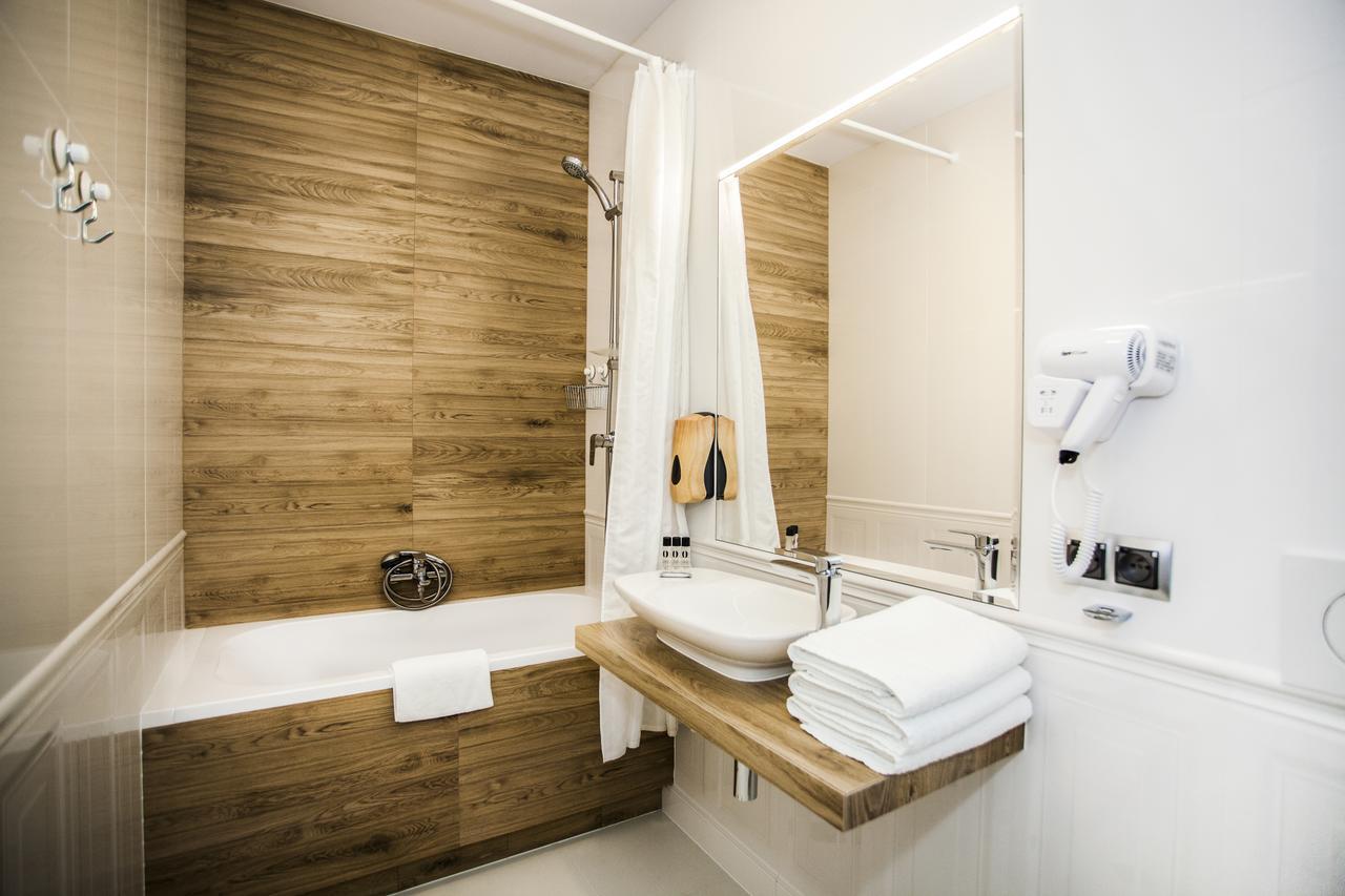 White Home Apartment Bialystok Ngoại thất bức ảnh